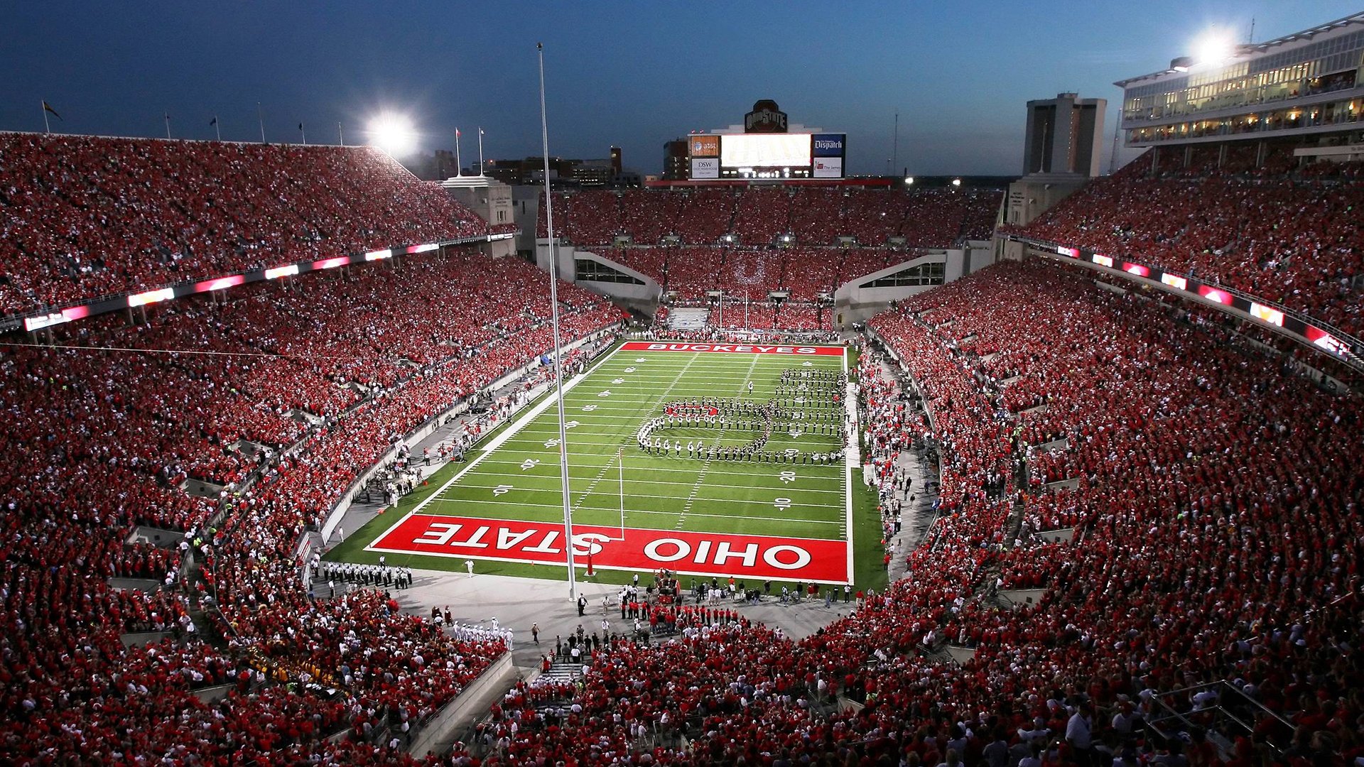 法兰克福中锋支点作用显著提升，法兰克福前锋